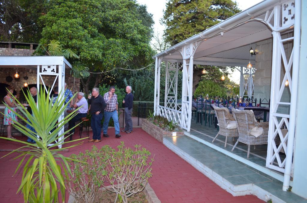 Adley House Bed & Breakfast Oudtshoorn Ngoại thất bức ảnh