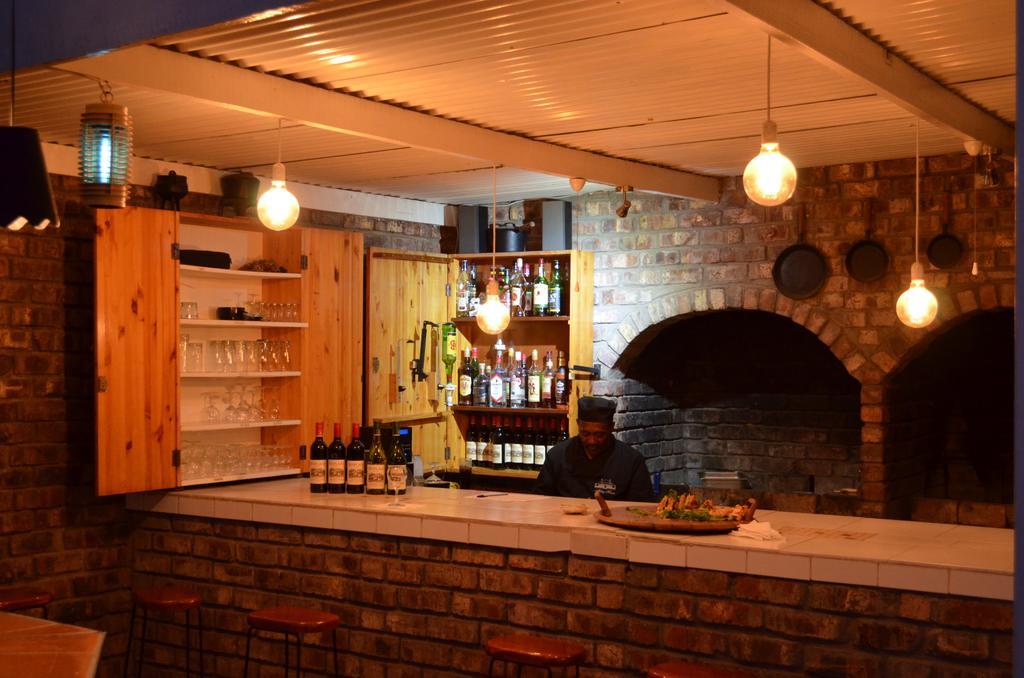 Adley House Bed & Breakfast Oudtshoorn Ngoại thất bức ảnh