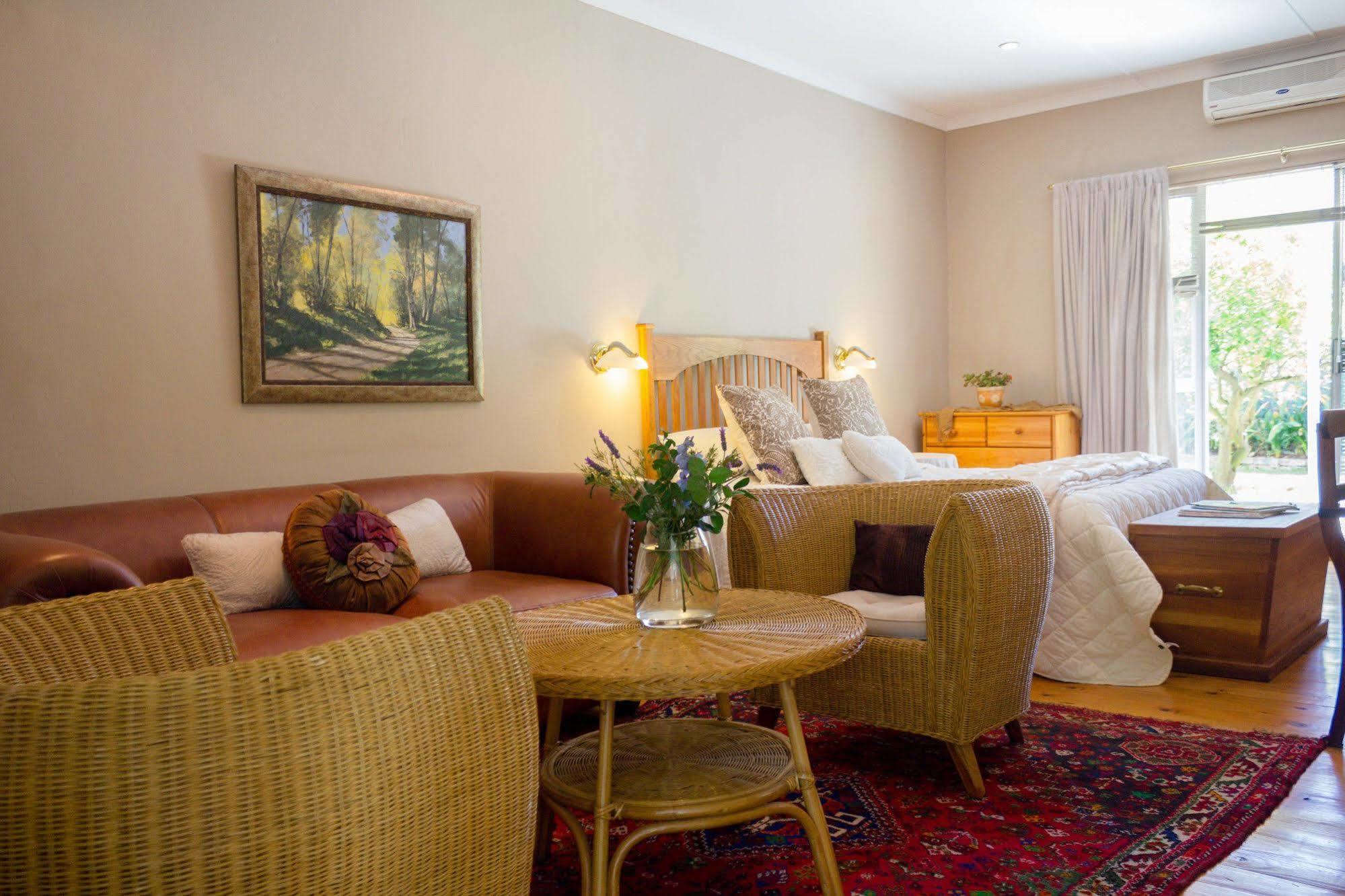 Adley House Bed & Breakfast Oudtshoorn Ngoại thất bức ảnh